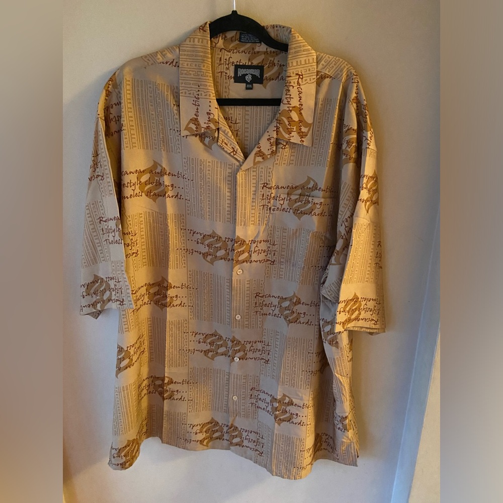 Rocawear men’s vintage shirt all over print button down Y2K hip hop era. 3XL